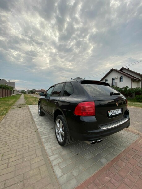 Porsche Cayenne 955, 2004 г.
