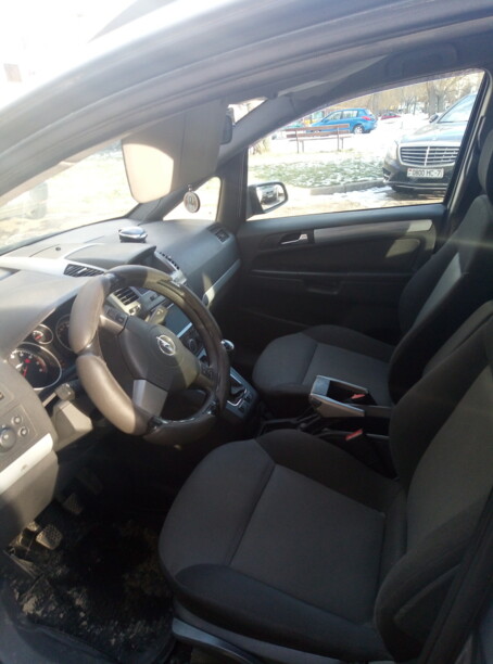 Opel Zafira B, 7 мест, 2005 г.