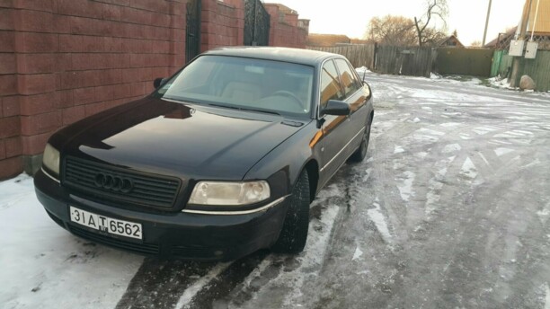 Audi A8 D2, 2000 г.