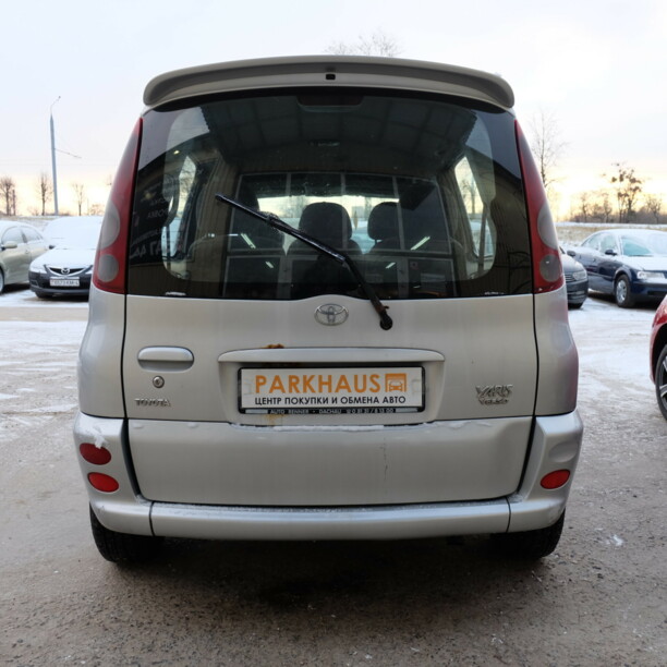 Toyota Yaris Verso, 2002 г.