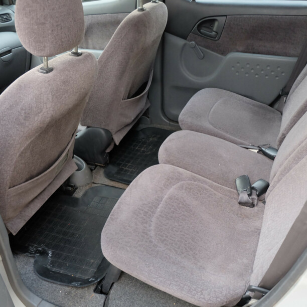 Toyota Yaris Verso, 2002 г.