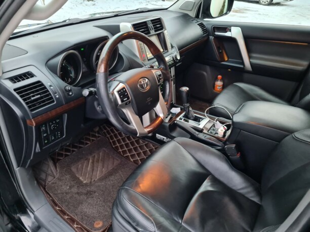 Toyota Land Cruiser Prado J150, 2011 г.