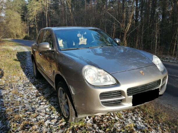 Porsche Cayenne 955, 2004 г.