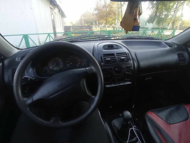 Mitsubishi Carisma I, 1997 г.