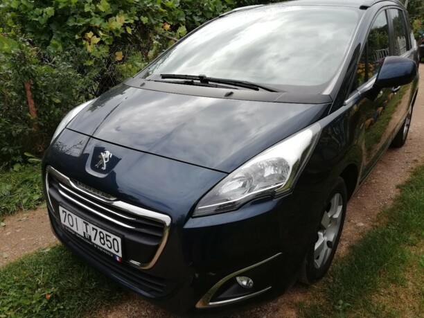 Peugeot 5008 I · Рестайлинг, 7 мест, 2014 г.