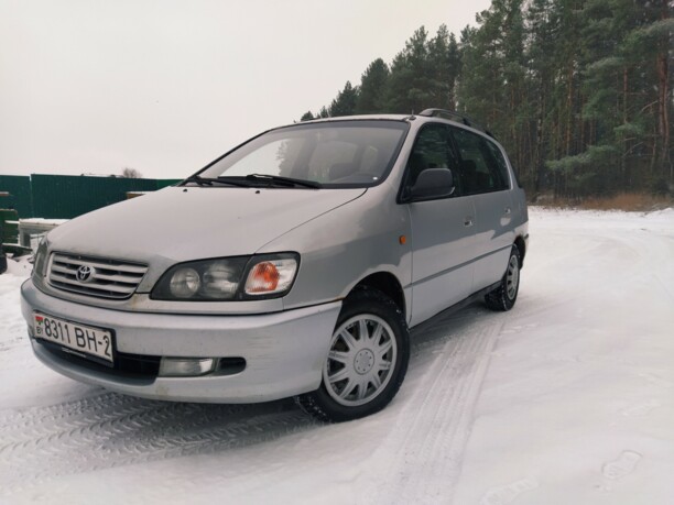 Toyota Picnic, 1999 г.