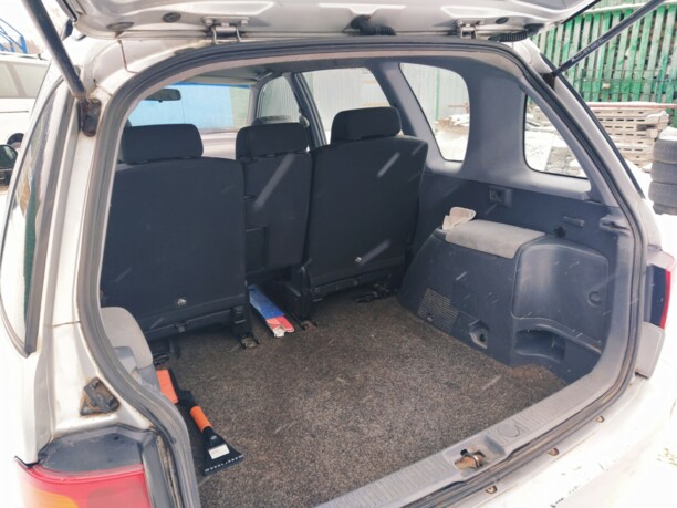 Toyota Picnic, 1999 г.