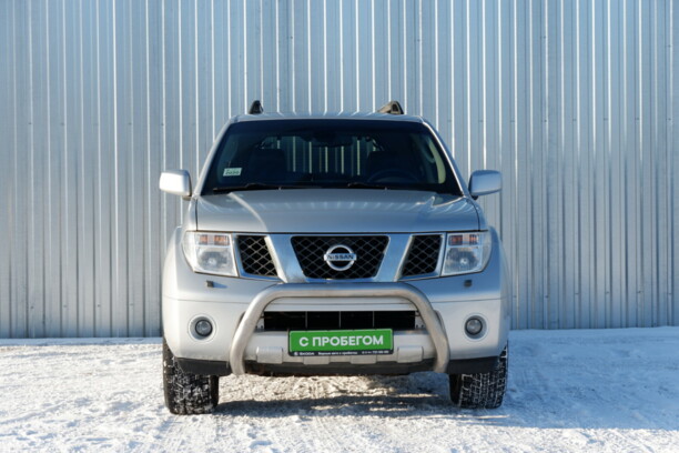 Nissan Pathfinder R51, 7 мест, 2006 г.