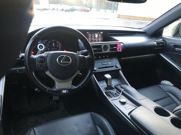 Lexus IS III, 2016 г.