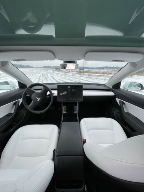 Tesla Model 3, 2020 г.