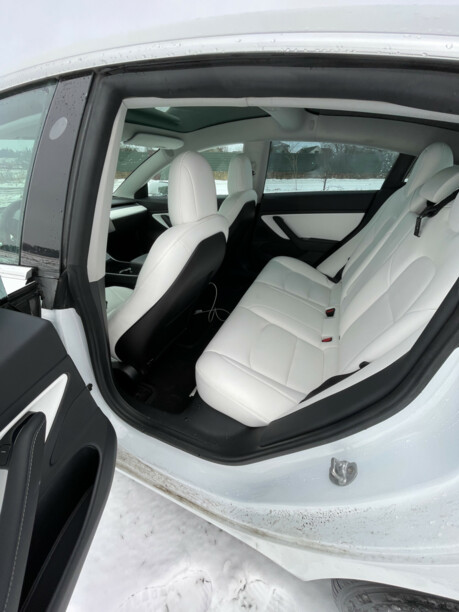 Tesla Model 3, 2020 г.
