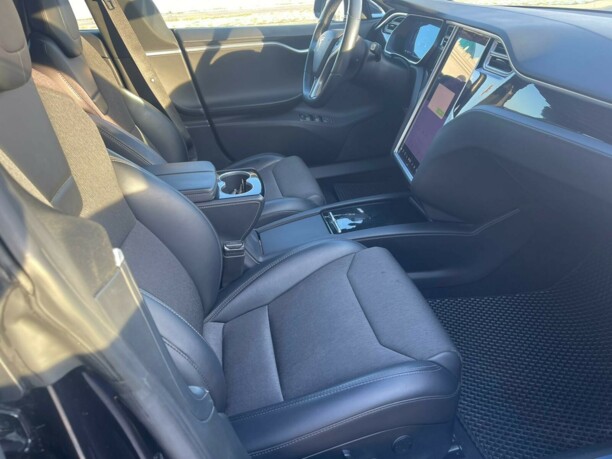 Tesla Model S I · Рестайлинг, 2017 г.