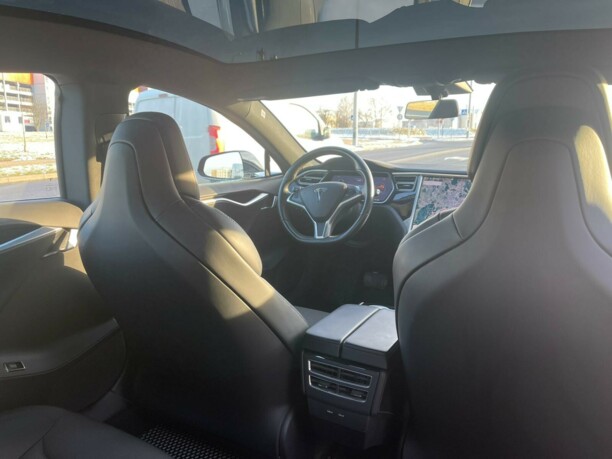 Tesla Model S I · Рестайлинг, 2017 г.