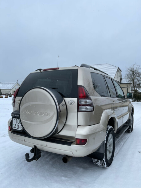 Toyota Land Cruiser Prado J120, 7 мест, 2006 г.