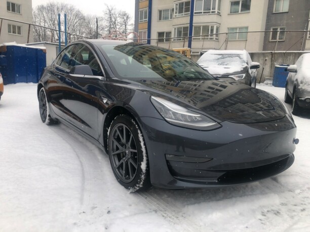 Tesla Model 3, 2018 г.