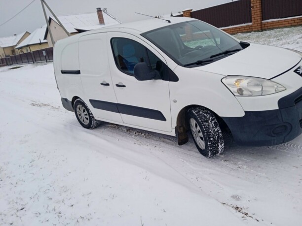 Peugeot Partner II, 2011 г.