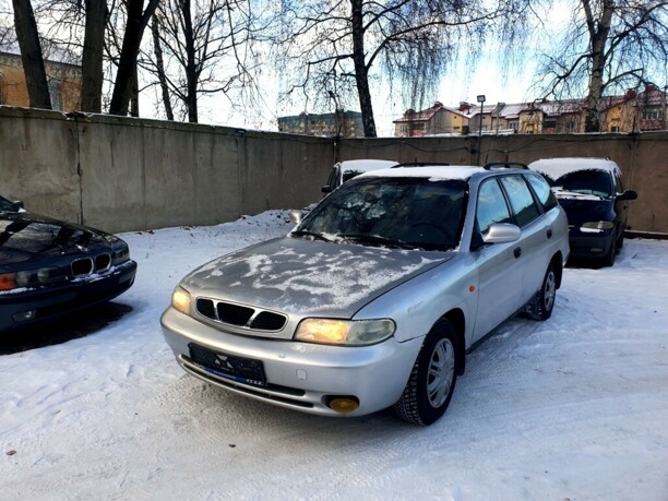 Daewoo Nubira J100, 1997 г.