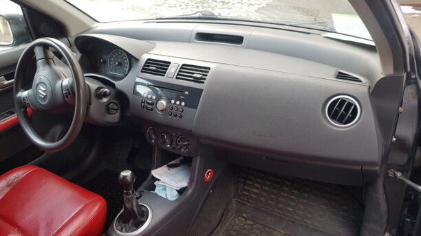 Suzuki Swift III, 2005 г.