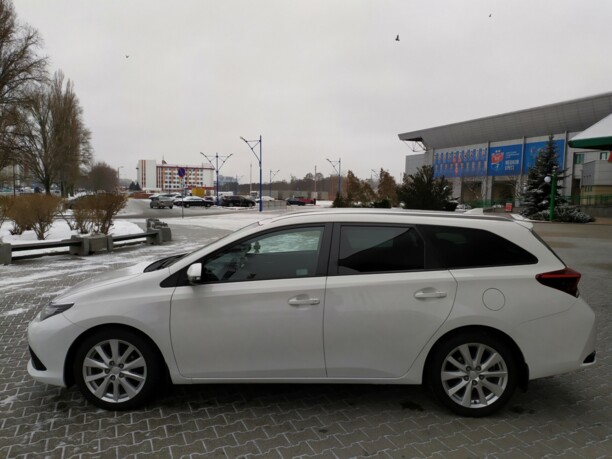Toyota Auris II (E180) · Рестайлинг, 2017 г.