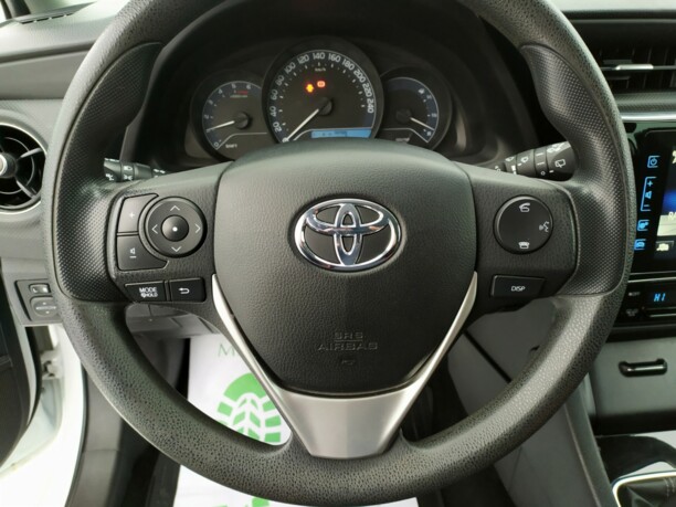 Toyota Auris II (E180) · Рестайлинг, 2017 г.