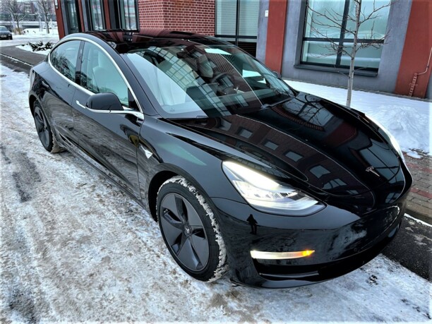 Tesla Model 3, 2018 г.