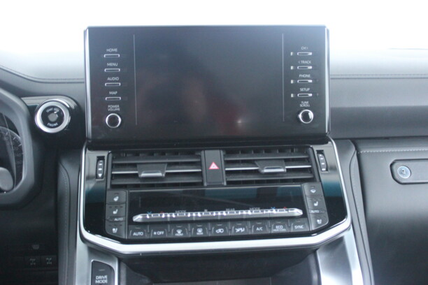 Toyota Land Cruiser J300 , 2021 г.