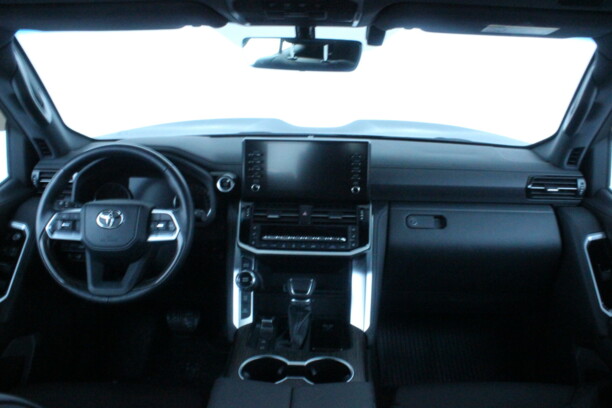 Toyota Land Cruiser J300 , 2021 г.