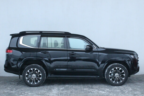 Toyota Land Cruiser J300 , 2021 г.