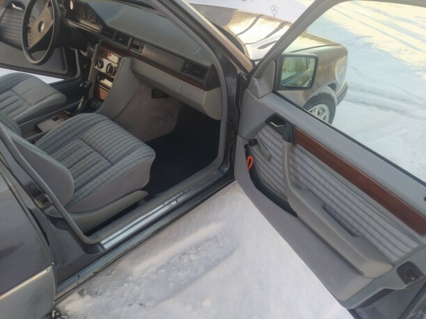 Mercedes-Benz E-Класс W124, S124, C124, A124, 1986 г.