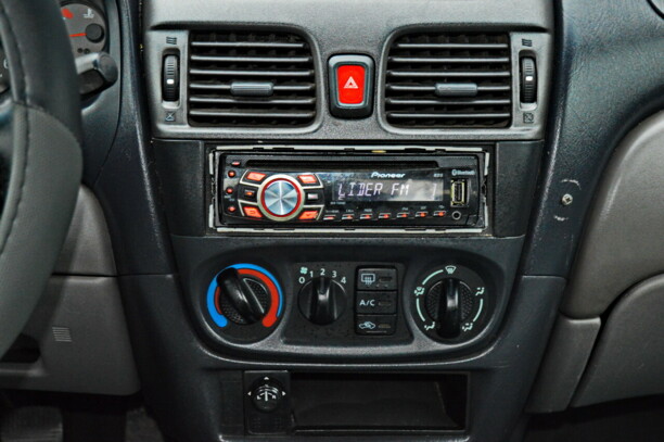 Nissan Almera II (N16), 2002 г.