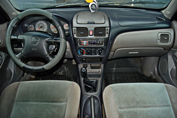 Nissan Almera II (N16), 2002 г.