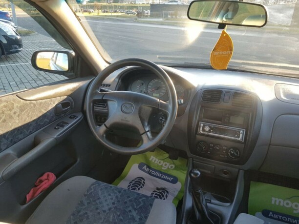 Mazda 323 BJ, 1998 г.