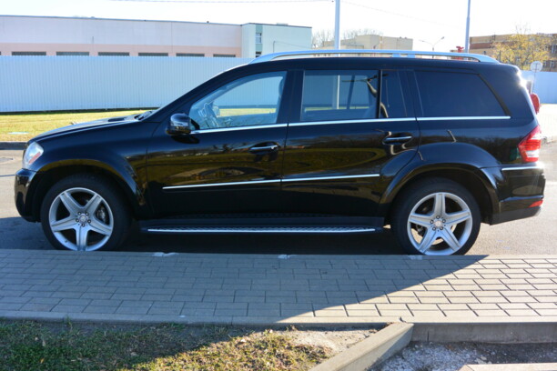 Mercedes-Benz GL-Класс X164 (Рестайлинг), 7 мест, 2011 г.