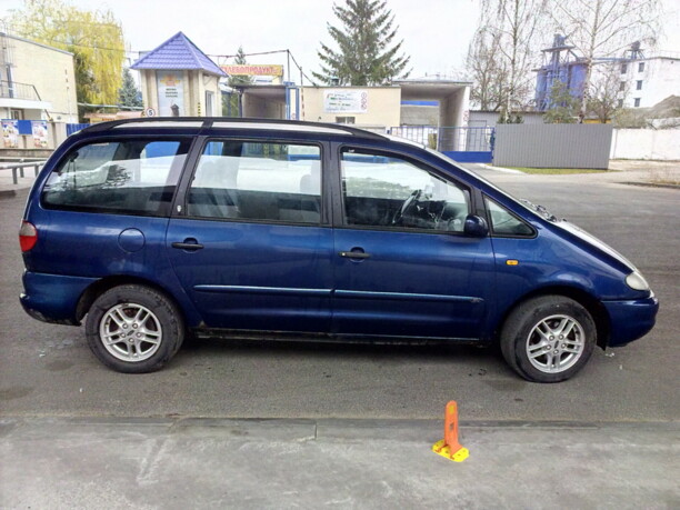 Ford Galaxy I, 7 мест, 1998 г.