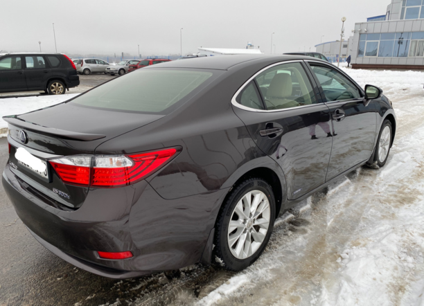 Lexus ES VI, 2014 г.