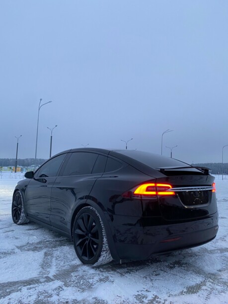 Tesla Model X, 2018 г.