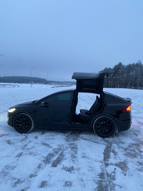 Tesla Model X, 2018 г.