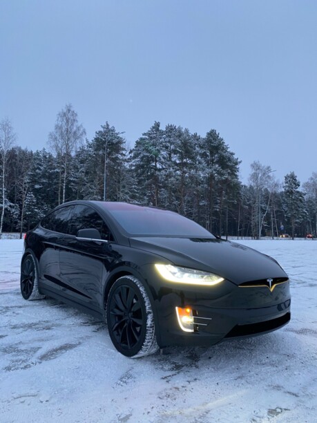 Tesla Model X, 2018 г.
