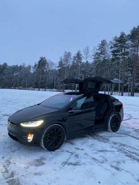 Tesla Model X, 2018 г.