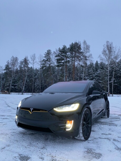 Tesla Model X, 2018 г.