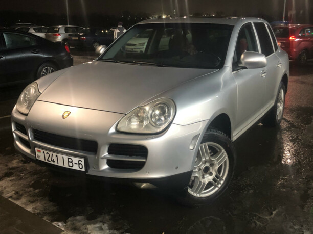 Porsche Cayenne 955, 2004 г.