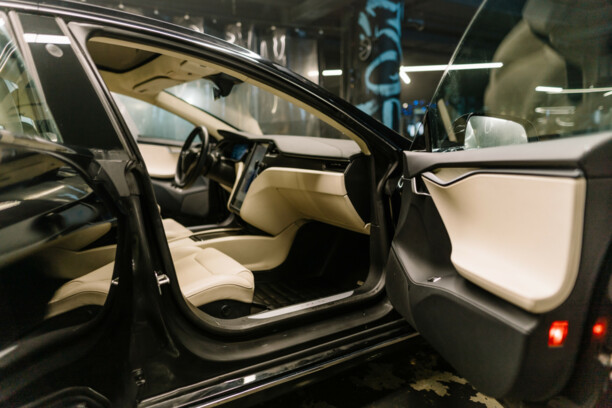 Tesla Model S I · Рестайлинг, 2018 г.