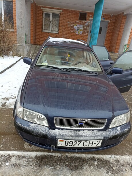 Volvo V40 I · Рестайлинг, 2000 г.