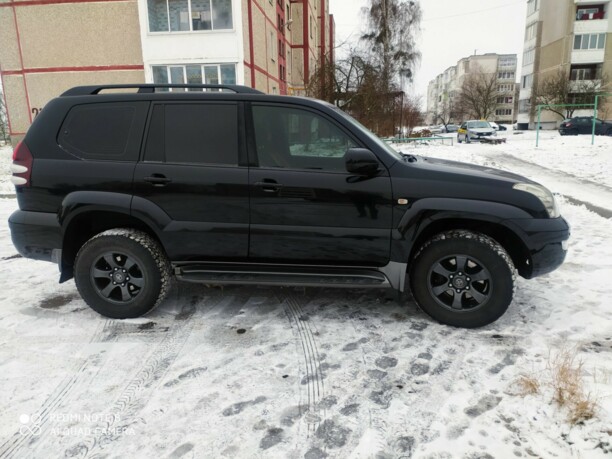 Toyota Land Cruiser Prado J120, 7 мест, 2008 г.