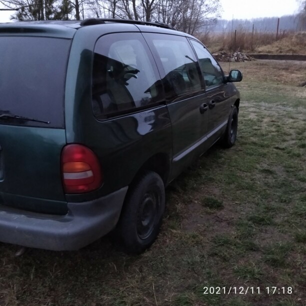 Chrysler Voyager III, 7 мест, 1997 г.