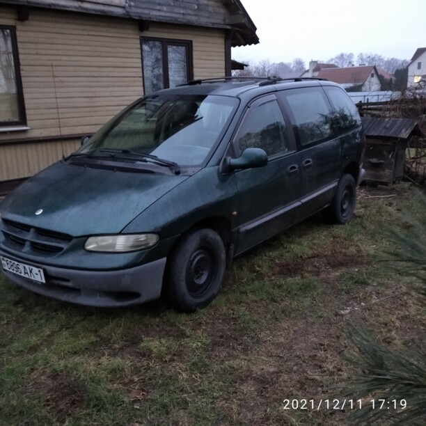 Chrysler Voyager III, 7 мест, 1997 г.