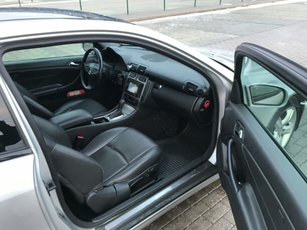 Mercedes-Benz C-Класс W203, S203, CL203, 2001 г.