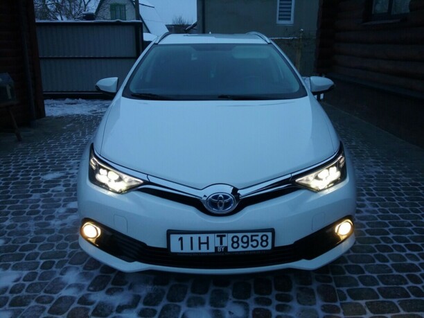 Toyota Auris II (E180) · Рестайлинг, 2016 г.