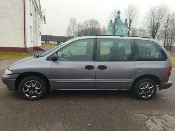 Chrysler Voyager III, 7 мест, 1996 г.