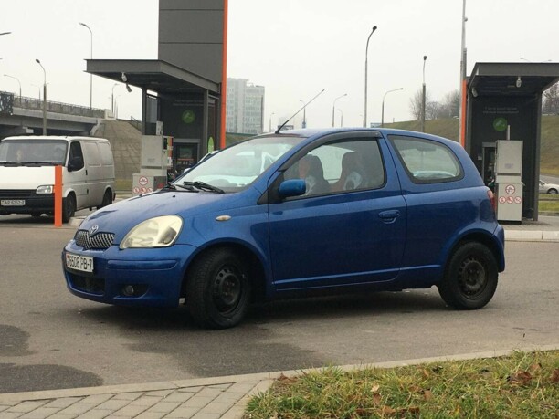Toyota Yaris I (P1), 2001 г.